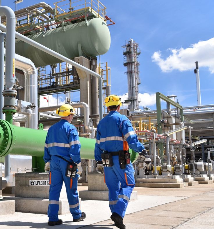 oil and gas field onsite work